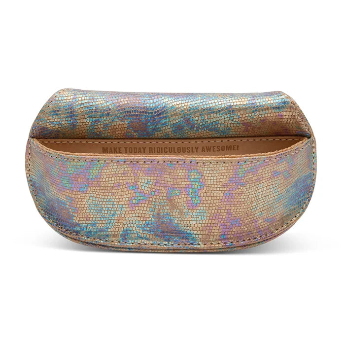 Consuela - Sunglass Case - Gloria
