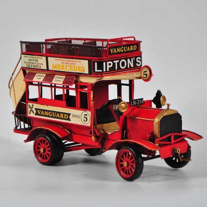 Mercedes Benz Lo 1112 Bus in Red 1:18 scale by Tinplate Collectibles Hot Cast