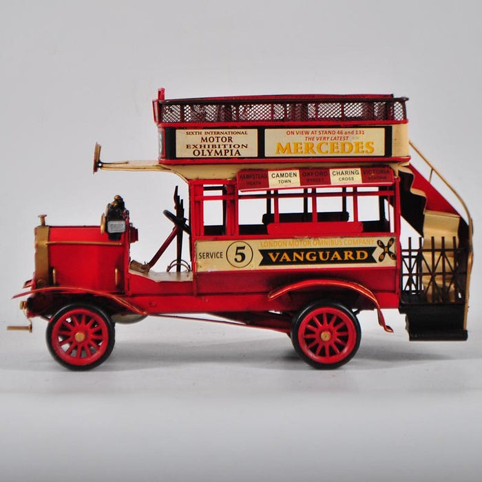 Mercedes Benz Lo 1112 Bus in Red 1:18 scale by Tinplate Collectibles Hot Cast